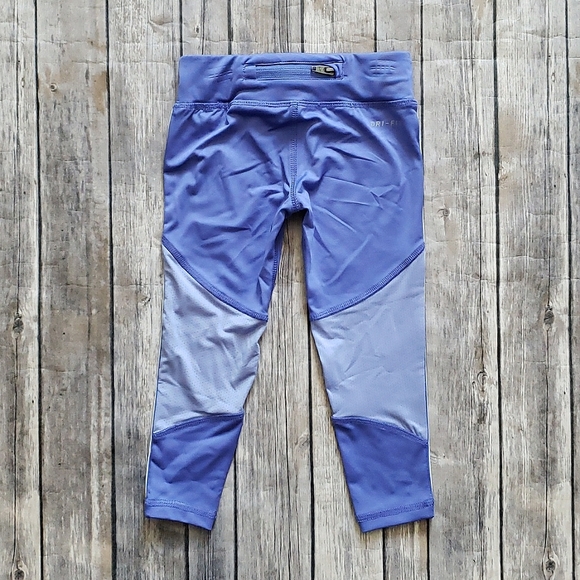 Nike Little Girls Long-Sleeve Metallic Logo Box Tee & Dri-FIT Leggings Set - Picture 13 of 16